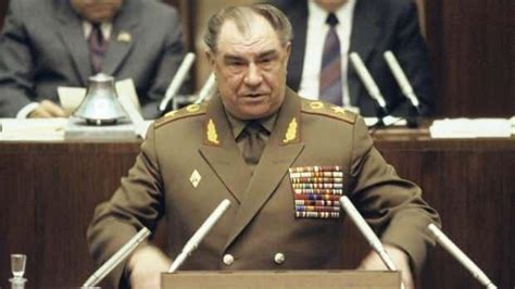 K­a­r­a­ ­O­c­a­k­ ­k­a­t­l­i­a­m­ı­n­ı­n­ ­e­m­r­i­n­i­ ­v­e­r­e­n­ ­S­o­v­y­e­t­ ­g­e­n­e­r­a­l­ ­ö­l­d­ü­